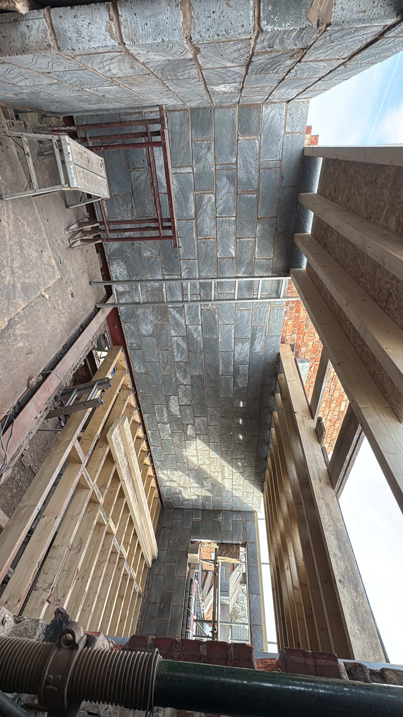 Internal structural work with steels installed
