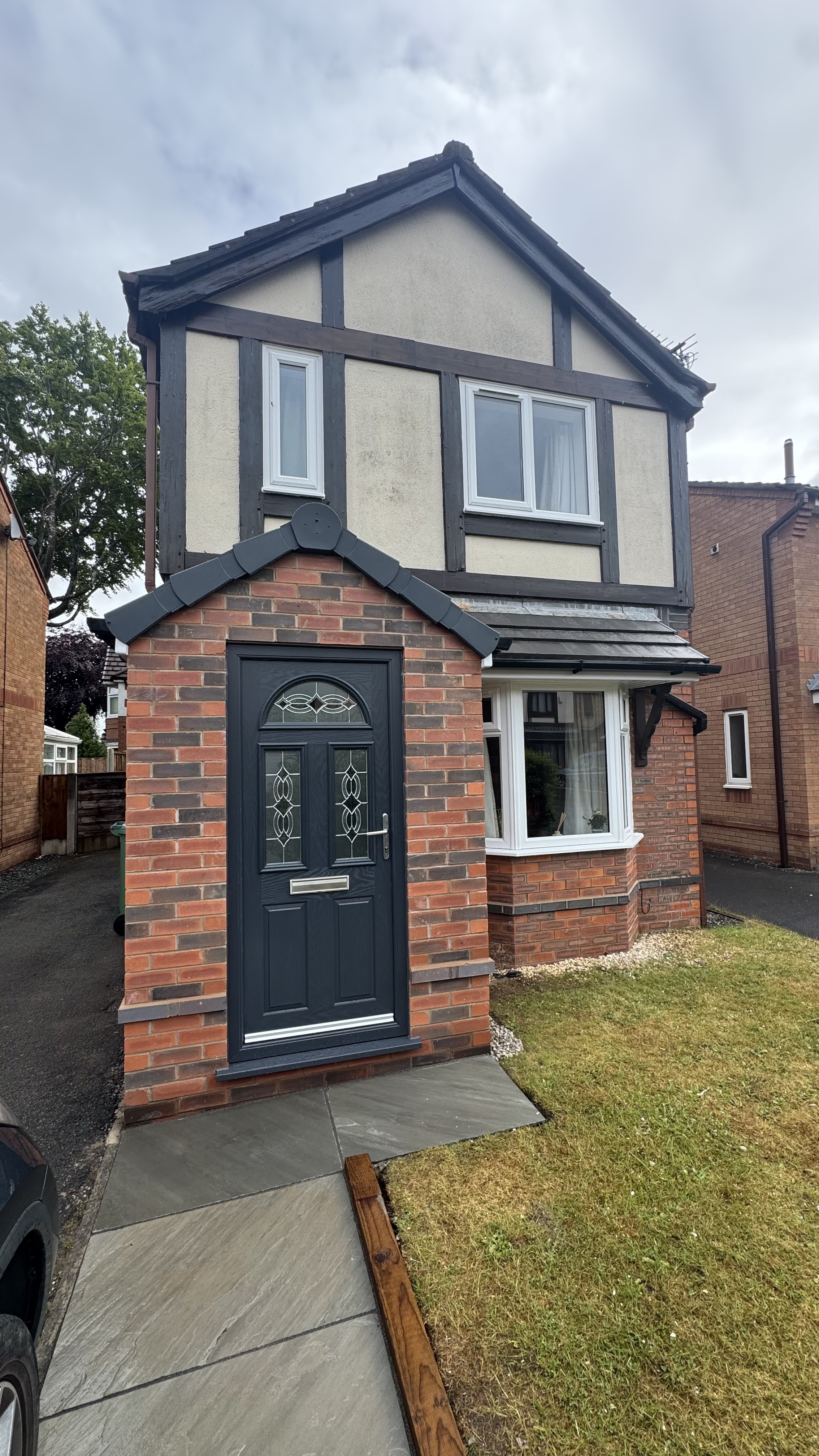 Garage opening formed in brickwork